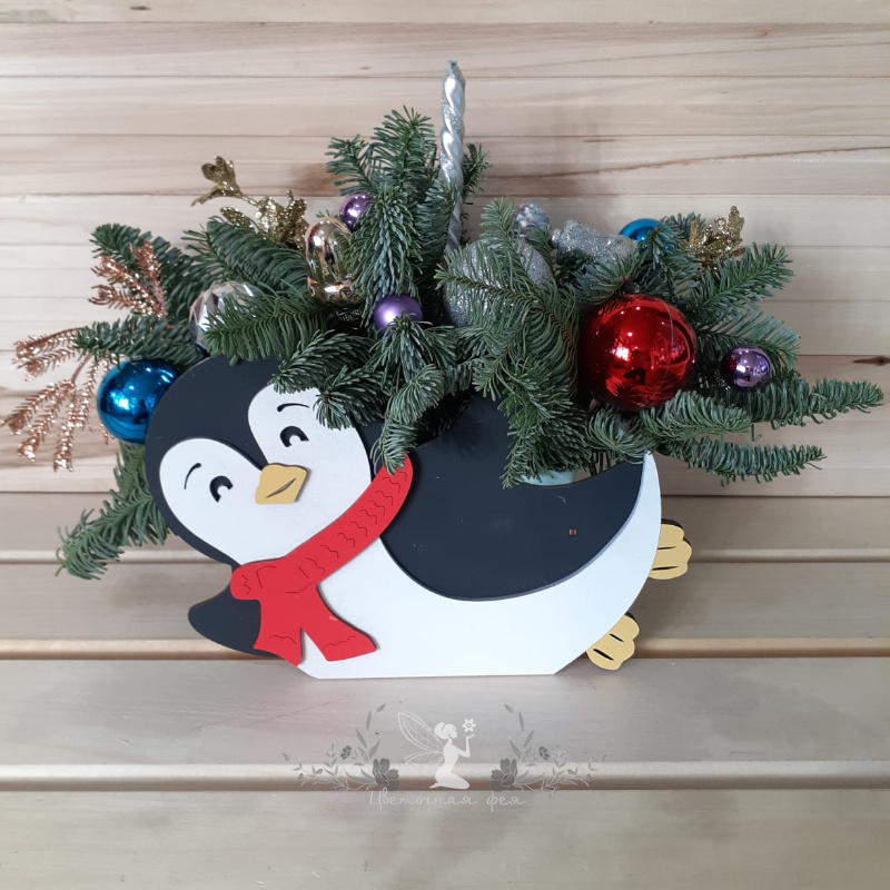 Новогодняя композиция «Пингвин»