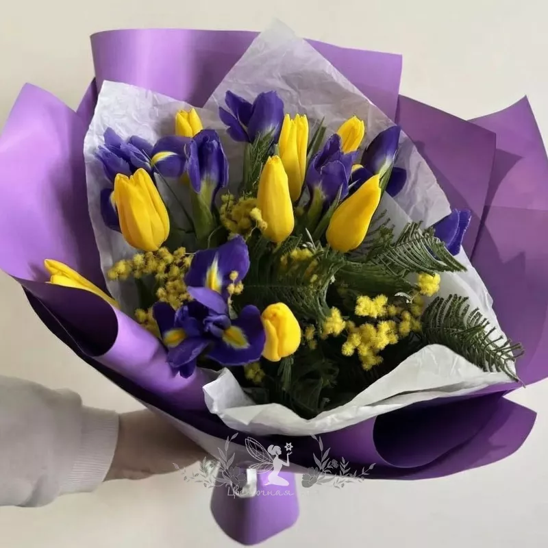 Сборный букет &laquo;Сюрприз весны&raquo; 