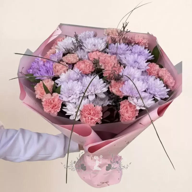 Сборный букет &laquo;Касание нежности&raquo;